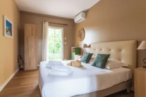 Hôtel & SPA Ventoux Provence "Domaine des Tilleuls" - Room