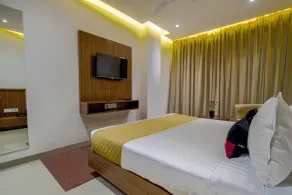 Aceotel Premier Vijay Nagar - Room