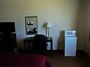 Travelodge by Wyndham Carlsbad NM - Chambre