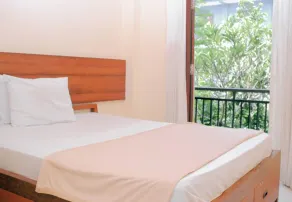 Hotel Damai - Room