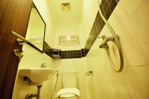 Djo Front One Inn Bengkulu - Salle de bain