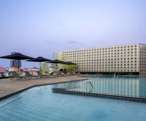 U Nimman Chiang Mai - Piscine