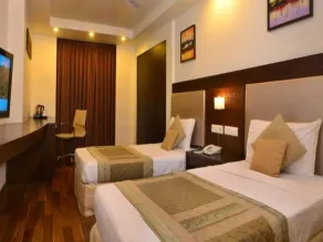Hotel Le Roi Raipur at Raipur Railway Station - Room