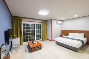 Sea Cliff Hotel Jeju - Chambre