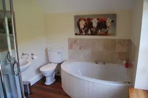 Abbazia di Finchale, appartamento al primo piano all'interno di uno storico casale dell'XI secolo. - Bagno