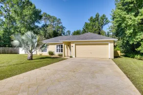 Lanai & Fire Pit: Peaceful Palm Coast Home! - Interiør
