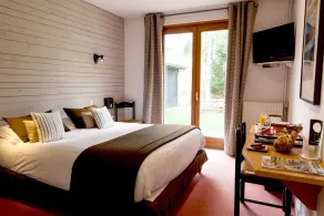 Logis Hotel Restaurant La Tour - Værelse