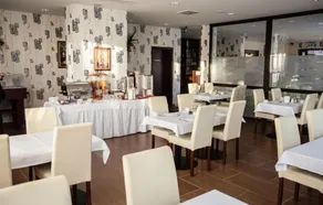 Ezüsthíd Hotel - Restaurant