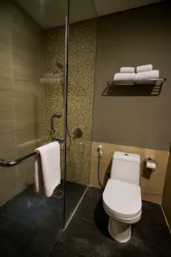 Liberty Hotel Thamrin Jakarta - Baño