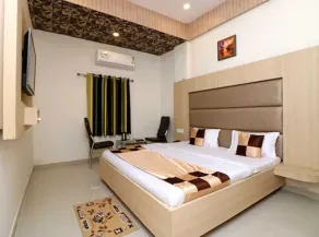 Hotel Gagan - Room
