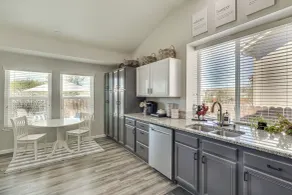 8 Mi to Dtwn Reno: Cozy Sparks Escape w/ Fireplace - Innvendig