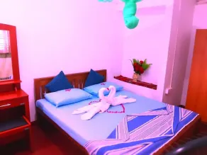 luna beach home & cabanas - Room