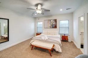 10 Mi to Dtwn Dallas: Chic Home w/ Yard! - Intérieur