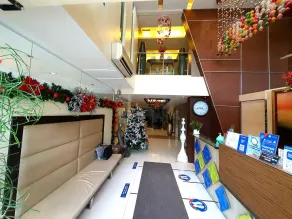 Festive Hotel Makati - Réception