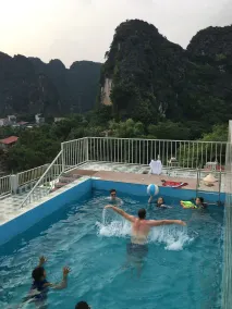 Limestone View Homestay - Piscine