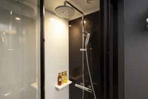 Hotel Intergate Osaka Umeda - Bathroom
