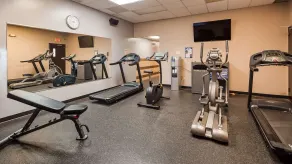 Best Western Plus Portsmouth Hotel & Suites - Salle de remise en forme
