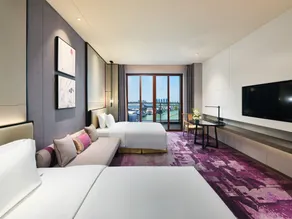 Crowne Plaza Wuxi Lake View by IHG - Room