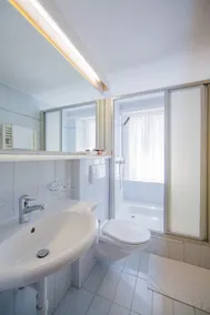 Hotel Heilquelle-Leukerbad-Therme - Salle de bain