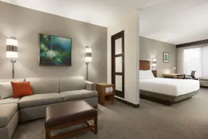 BNA Suites - Værelse