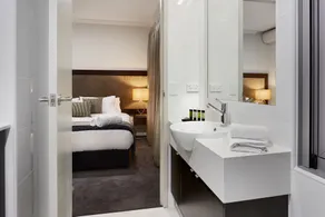 Attika Hotel - Badeværelse