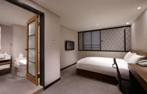Royal Inn Taipei Nanxi - MRT Zhongshan Station - Room