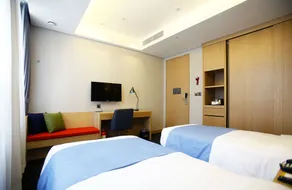 Days Hotel by Wyndham Seoul Myeongdong - View from room