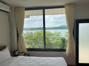 Shvas Island Resort - Room