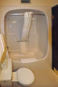 Quality Inn Stadium Area Green Bay Stadium - Salle de bain