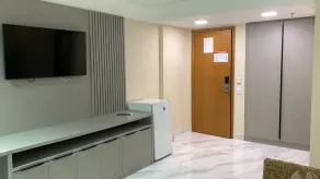 FLAT TROPICAL - Rom