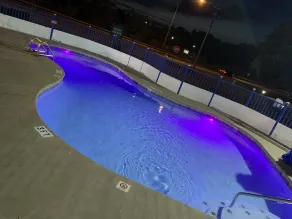 Log Cabin Inn - Piscine