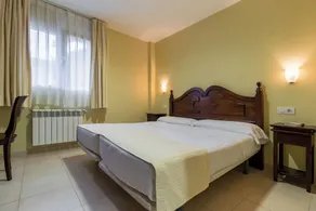 Apartamentos Silken Playa de Toró - Room