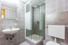 B&B HOTEL Maribor UNI Hostel - Badezimmer