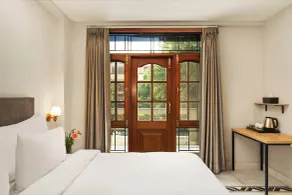 Country Inn Smart Stays - Golf Course Road - Camera