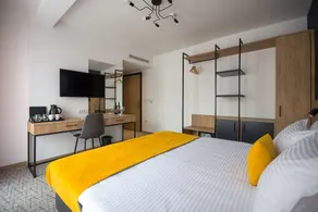 City Inn - Room