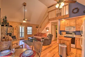 Family-Friendly Cabin ~ 1 Mile to Hike & Swim! - Interiør