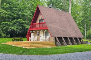Hot Tub, Fire Pit & Patio: A-frame Stafford Cabin - Intérieur