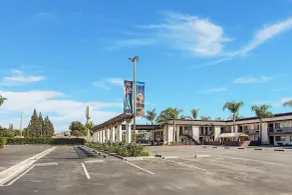 Stanford Inn & Suites Anaheim - Udsigt fra værelset