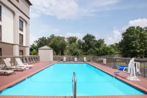Wingate by Wyndham North Little Rock - Piscine