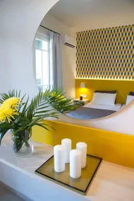 Sunshine Studios - Rom