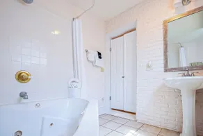 Inn on Charlotte Boutique Hotel - Chambre
