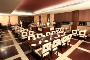 Rock Manali By Vivaan (Centrally heated River side Resort) - Restaurant