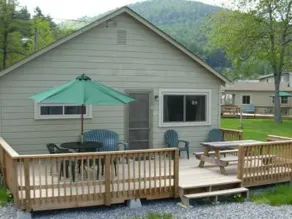 Lake George Diamond Cove Cottages, Cabins, & Hotel - Værelse
