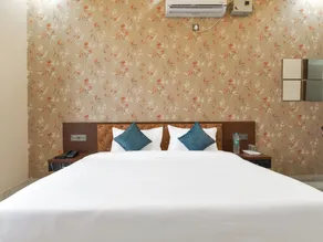 Hotel Bilaspur Pride - Værelse