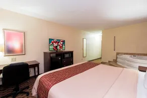 Red Roof Inn & Suites Cincinnati North-Mason - Chambre