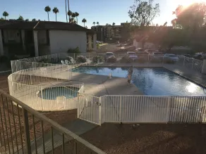 Premier Inns Metro - Pool