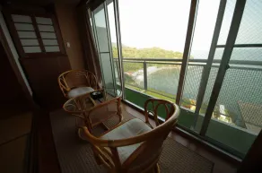 Donkairo - Room