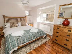 9 Tower Street - Room