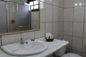 Pousada Aldeia Portuguesa - Bathroom