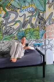 Gili Beach Bum Hostel - Room